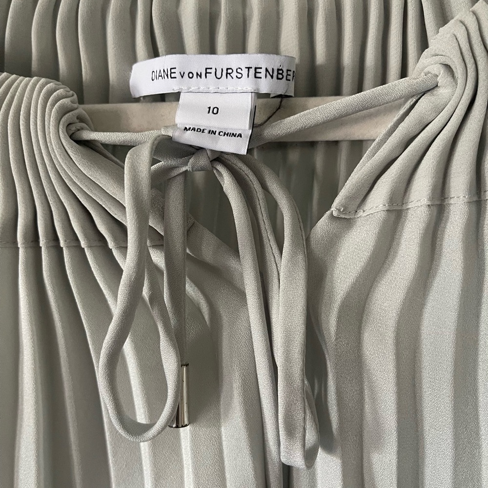 DVF blouse - Picture 2 of 10